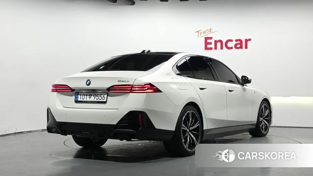 BMW 5 Series (G60) 2025 Белый из Кореи