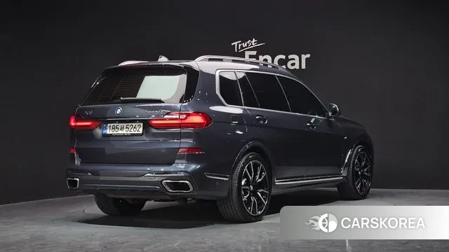BMW X7 (G07) 2021 Серый из Кореи