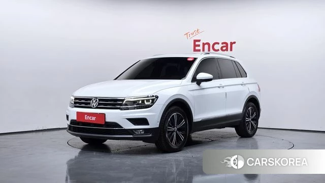 Volkswagen Tiguan second Generation 2020 Белый из Кореи