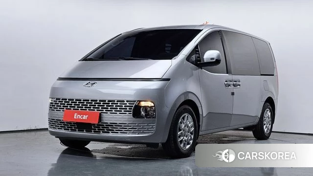 Hyundai Staria 2023 Серебристо-серый из Кореи
