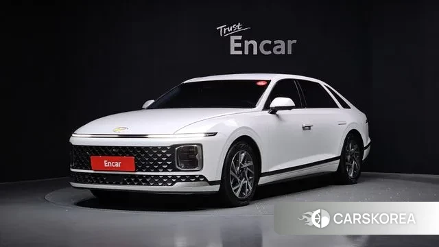 Hyundai Grandeur Hybrid (GN7) 2023 Белый из Кореи