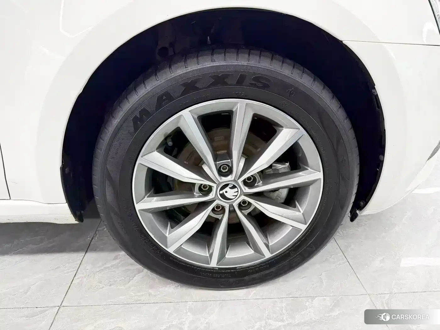 Skoda Octavia 2022 Белый из Китая, фото 2