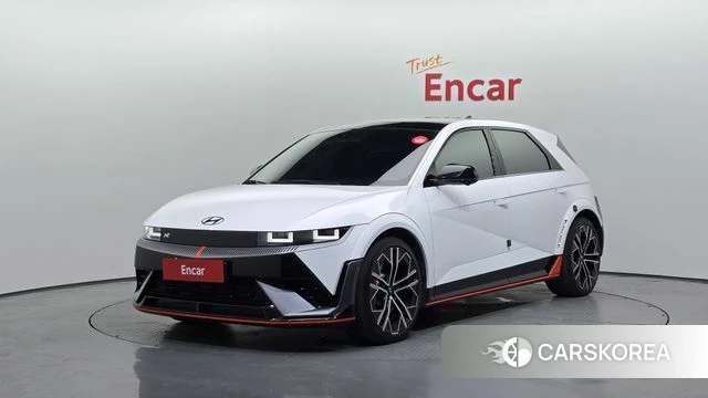 Hyundai Ionic 5 2024 Белый из Кореи