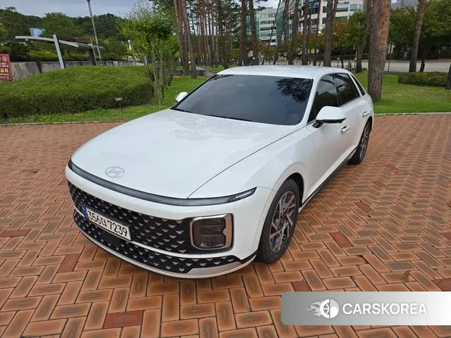 Hyundai Grandeur Hybrid (GN7) 2023 Белый из Кореи