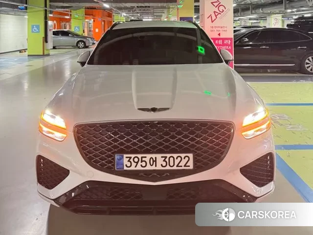 Genesis GV70 2023 Белый из Кореи