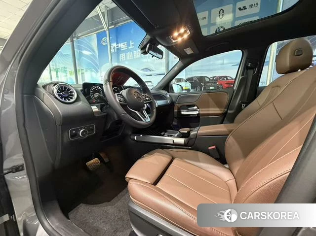 Mercedes-Benz GLB 2023 Темно-серый из Китая