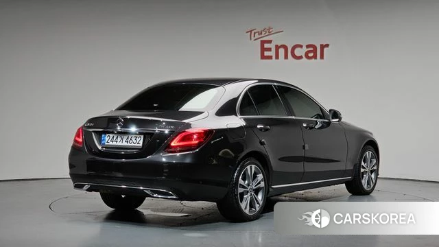 Mercedes-Benz C-Class W205 2020 Серый из Кореи