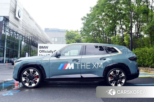 BMW XM 2024 Зеленый из Китая