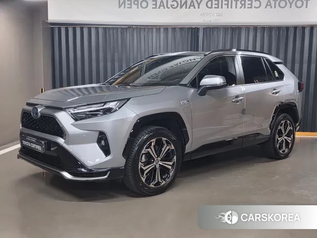 Toyota RAV4 5th Generation 2023 Серебряный из Кореи
