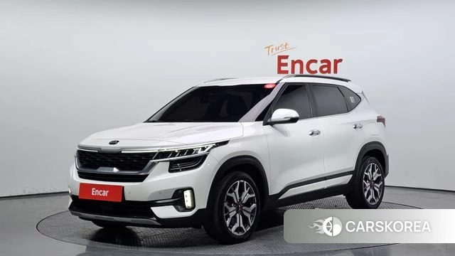 Kia Seltos 2020 Белый из Кореи