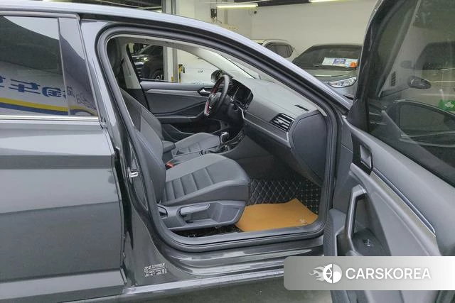Volkswagen Sagitar 2022 Черный из Китая