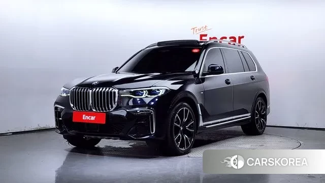 BMW X7 (G07) 2022 Черный из Кореи