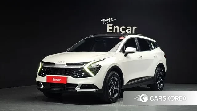 Kia Sportage 5th Generation Hybrid 2023 Белый из Кореи