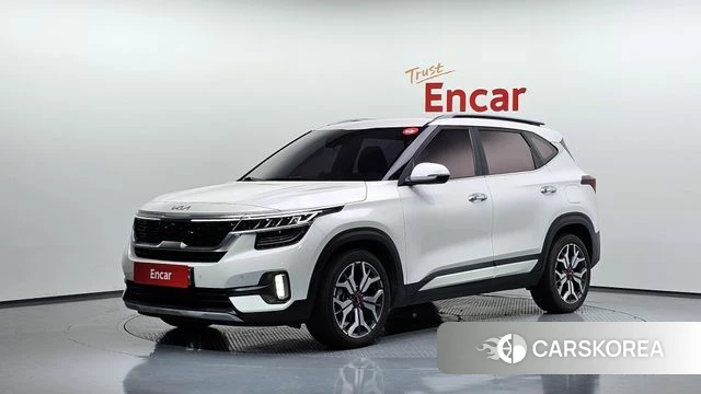 Kia Seltos 2022 Белый из Кореи