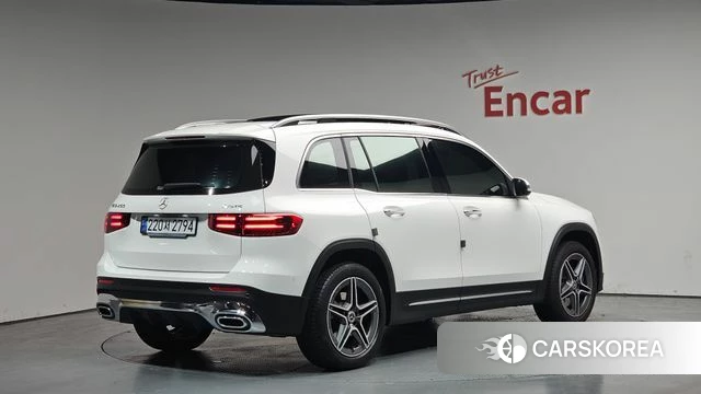 Mercedes-Benz GLB-Class X247 2024 Белый из Кореи