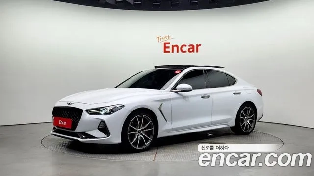 Genesis G70 2018 Белый из Кореи