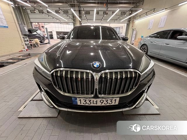 BMW 7 Series (G11) 2022 Черный из Кореи