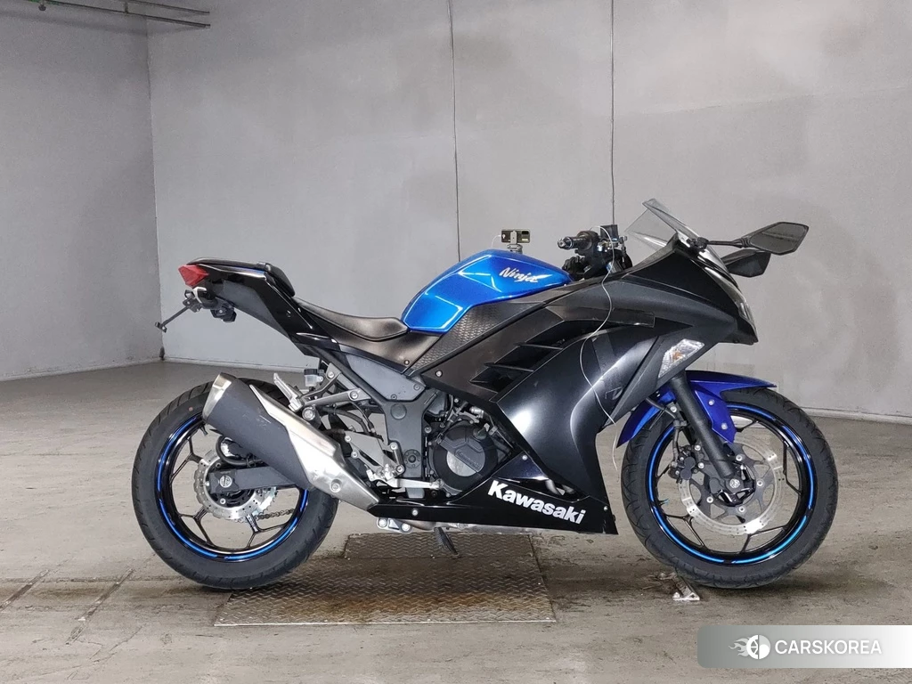 Проданный Kawasaki NINJA 250 2015 из Японии, фото 2