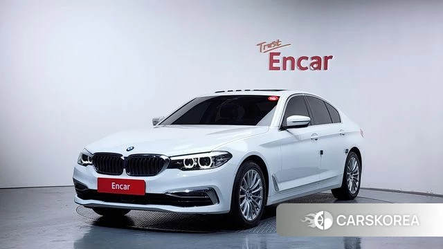 BMW 5 Series (G30) 2019 Белый из Кореи