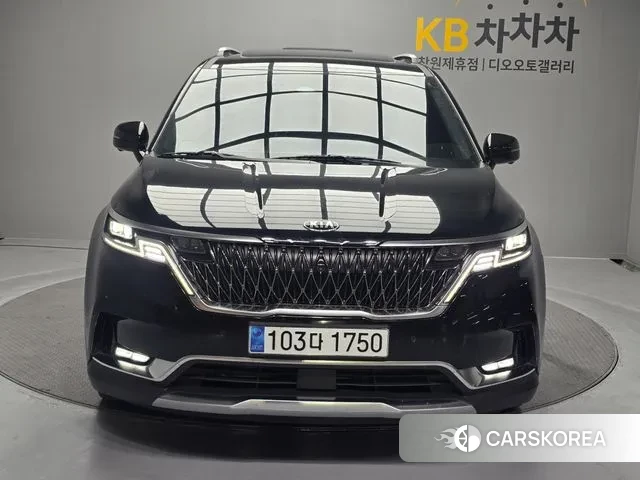 Kia Carnival 4th generation 2021 Черный из Кореи