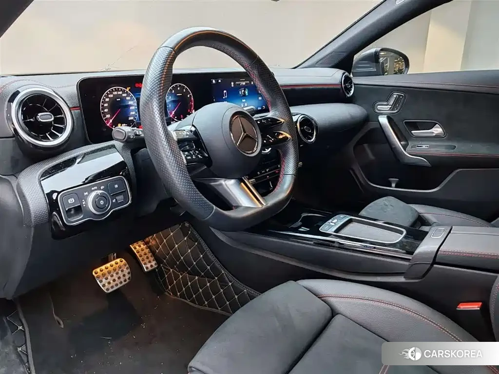 Mercedes-Benz CLA (imported) 2025 Silver/gray из Китая