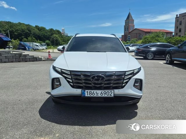 Hyundai Tucson (NX4) 2023 Белый из Кореи