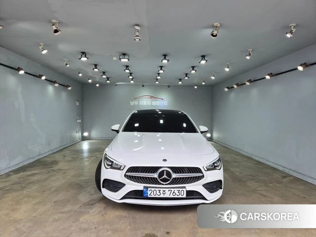 Mercedes-Benz CLA-Class C118 2023 Белый из Кореи