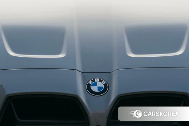 BMW M3 2022 Серебристо-серый из Китая