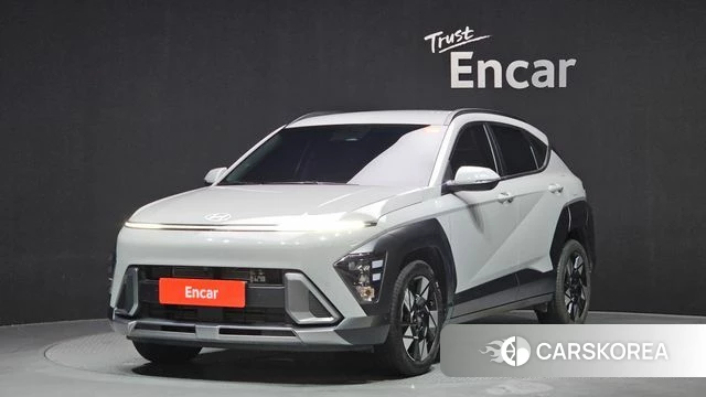 Hyundai Kona (SX2) 2025 Серебристо-серый из Кореи