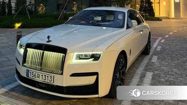 Rolls-Royce Ghost 2nd Generation 2022 Белый из Кореи