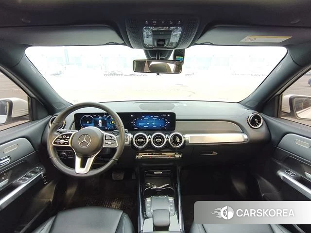 Mercedes-Benz GLB 2020 Белый из Китая