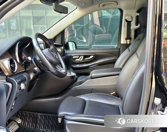 Mercedes-Benz V-class id 4213567 из Китая