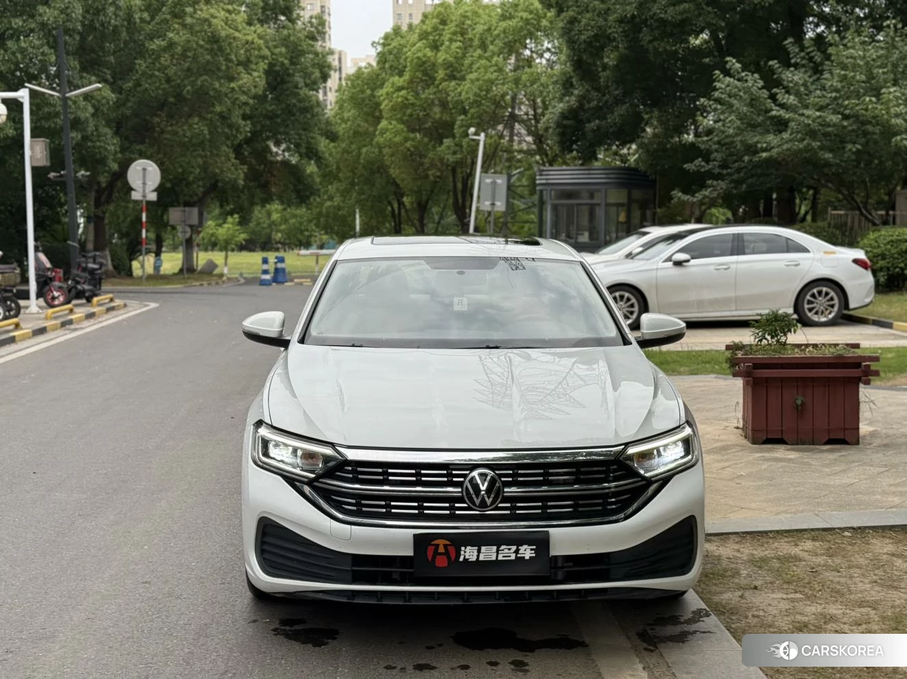 Volkswagen Sagitar 2024 Белый из Китая