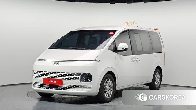 Hyundai Staria 2021 Белый из Кореи