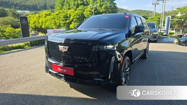 Cadillac Escalade 5th Generation 2023 Черный из Кореи