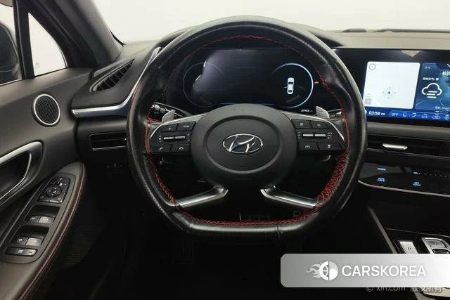 Hyundai Sonata 2022 Темно-серый из Китая