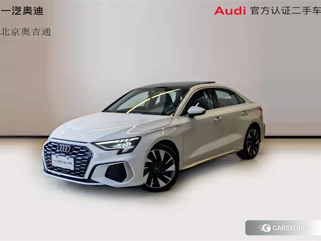Audi A3 2024 Белый из Китая