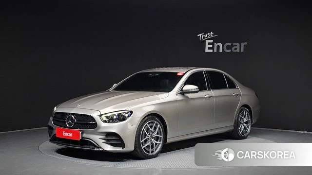 Mercedes-Benz E-Class W213 2021 Песочный из Кореи