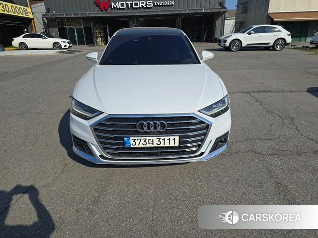 Audi A8 (D5) 2020 Белый из Кореи