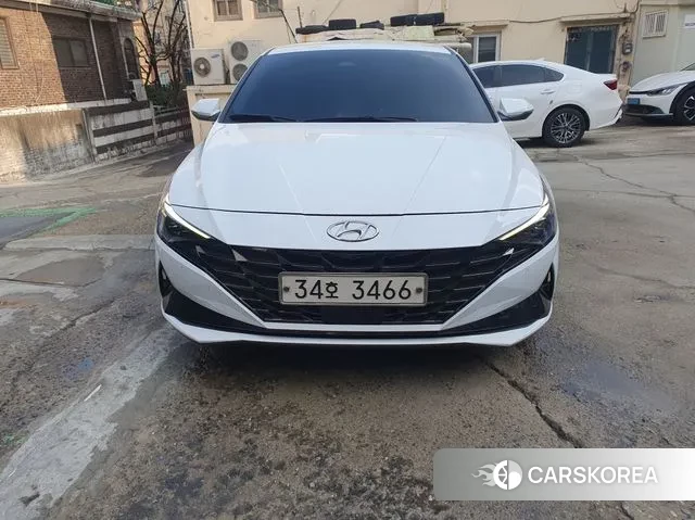 Hyundai Avante (CN7) 2022 Белый из Кореи