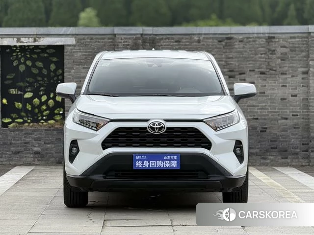 Toyota RAV4 Rongfang 2024 Белый из Китая