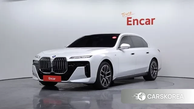 BMW 7 Series (G70) 2025 Белый из Кореи