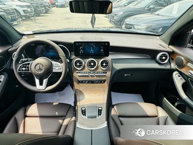 Mercedes-Benz GLC 2022 Черный из Китая