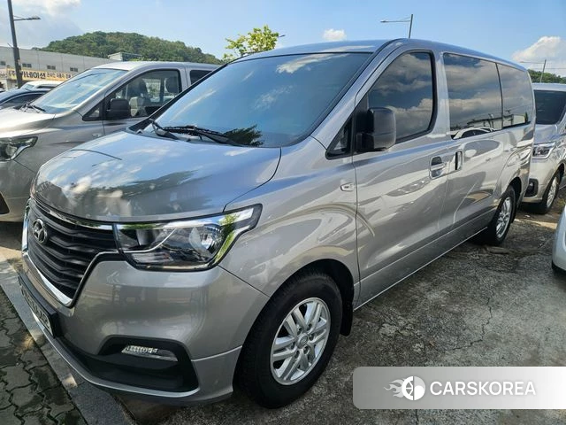 Hyundai The New Grand Starex 2021 Серый из Кореи
