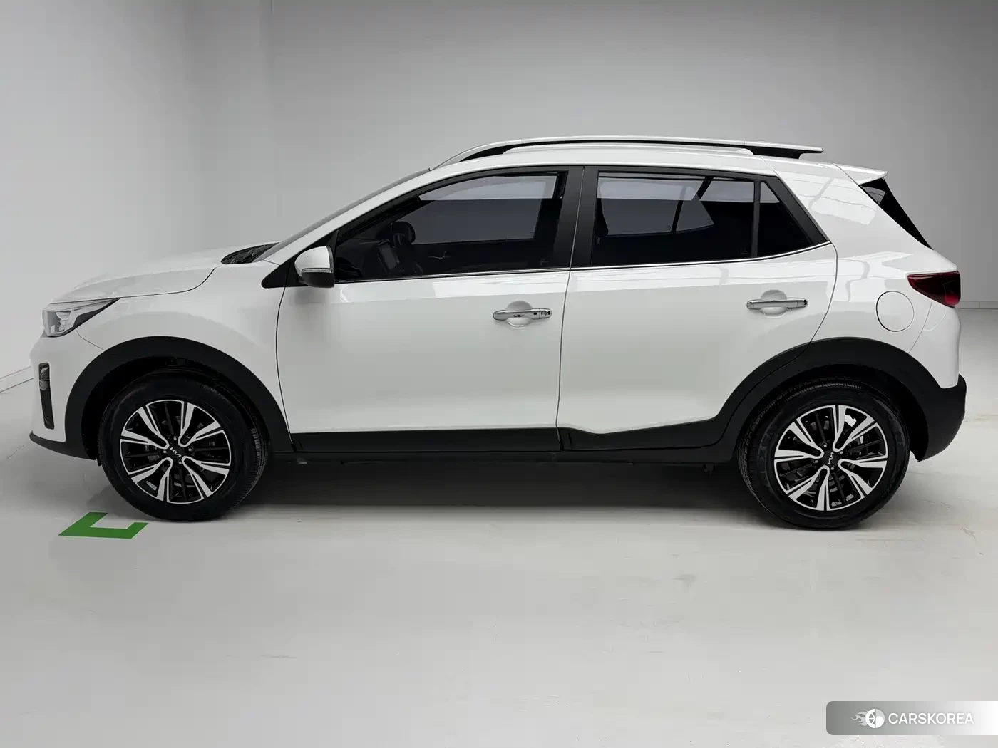 Kia KX1 2022 Белый из Китая