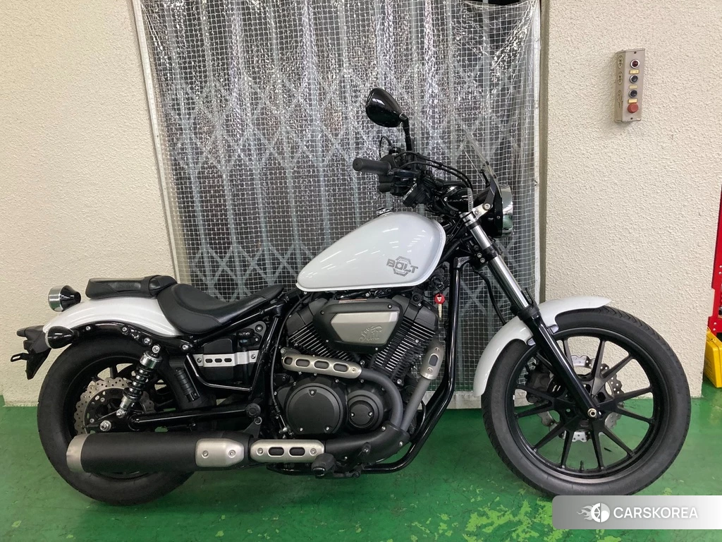 Проданный Yamaha BOLT 950 2016 из Японии