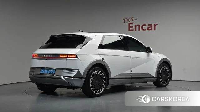 Hyundai Ionic 5 2022 Белый из Кореи