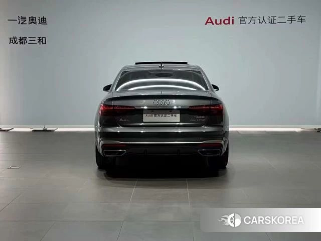 Audi A4L 2022 Темно-серый из Китая