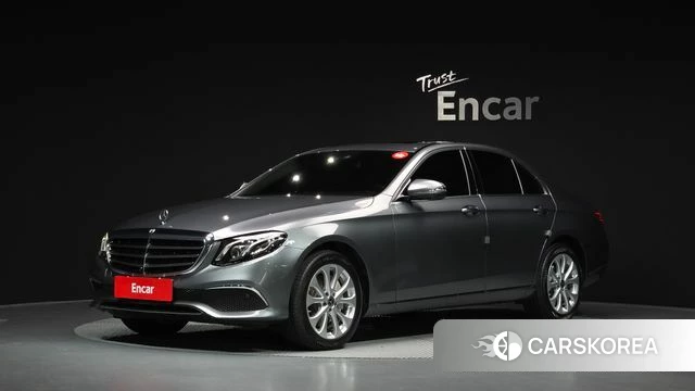 Mercedes-Benz E-Class W213 2018 Серый из Кореи
