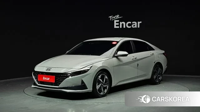 Hyundai Avante (CN7) 2022 Серебристо-серый из Кореи